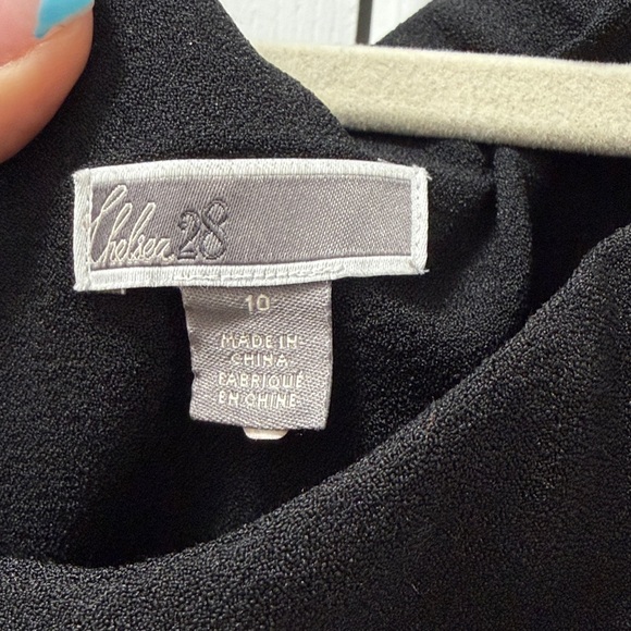 Chelsea28 Off the Shoulder Cocktail Dress - Picture 6 of 6